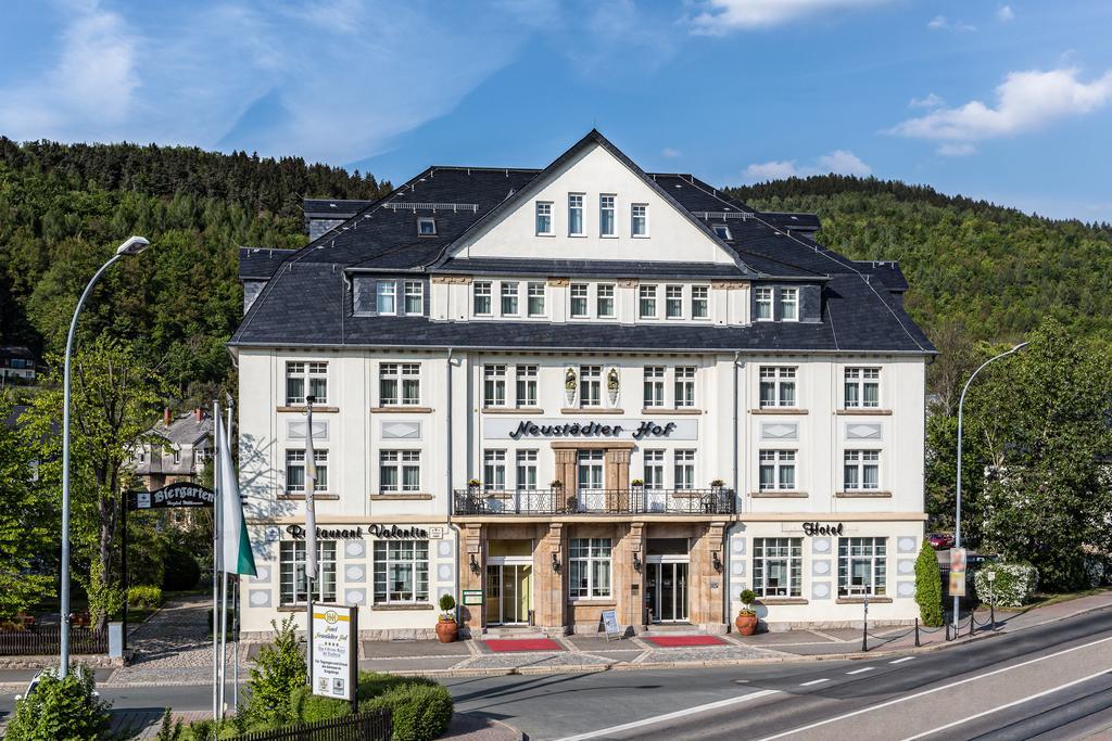 שווארצנברג Hotel Neustadter Hof מראה חיצוני תמונה