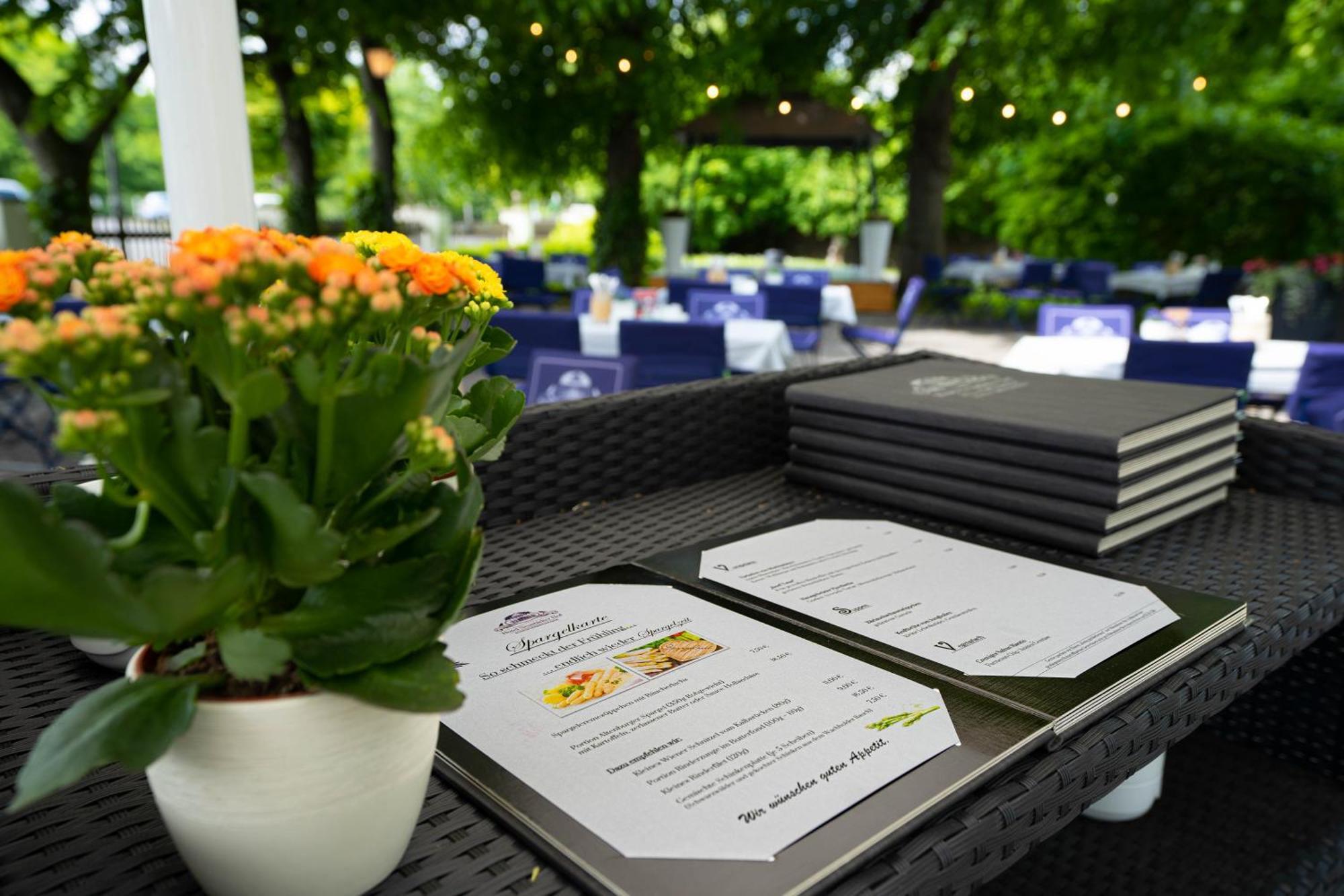 שווארצנברג Hotel Neustaedter Hof מראה חיצוני תמונה