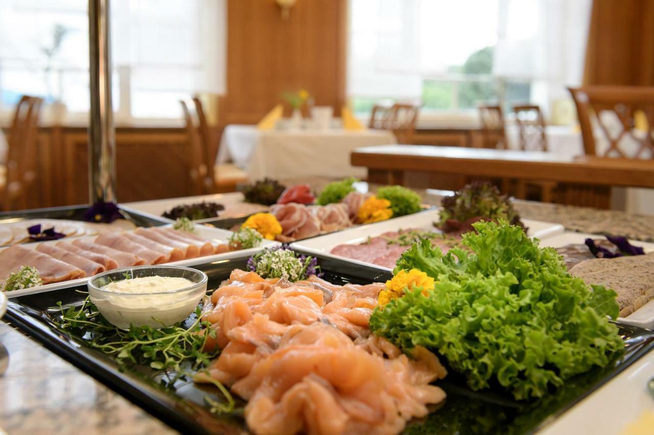 שווארצנברג Hotel Neustaedter Hof מראה חיצוני תמונה